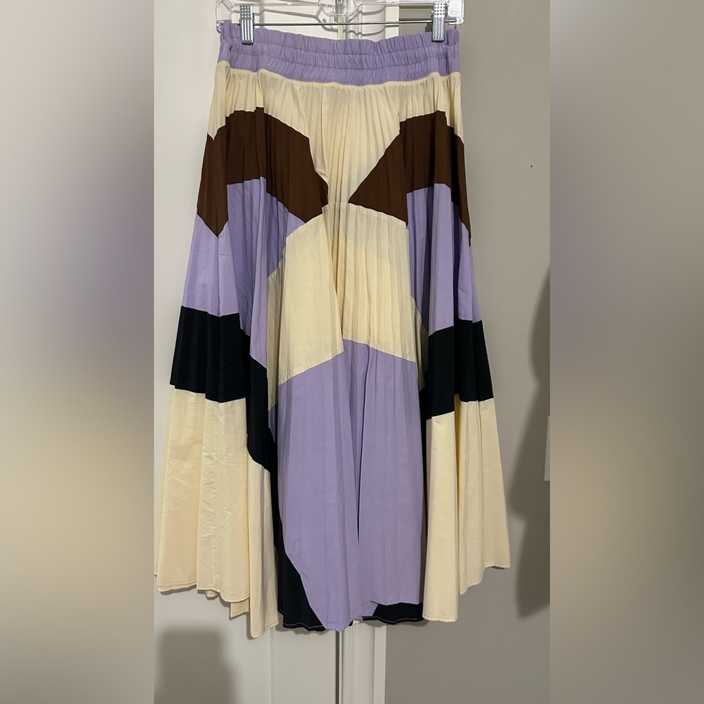 SUOLI Colorblock Maxi skirt in Cream, Brown, and Lavender- size adjustable